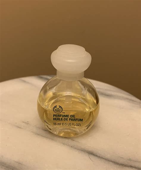 The Body Shop Strawberry Perfume Oil 15 ml HALF FULL | Etsy