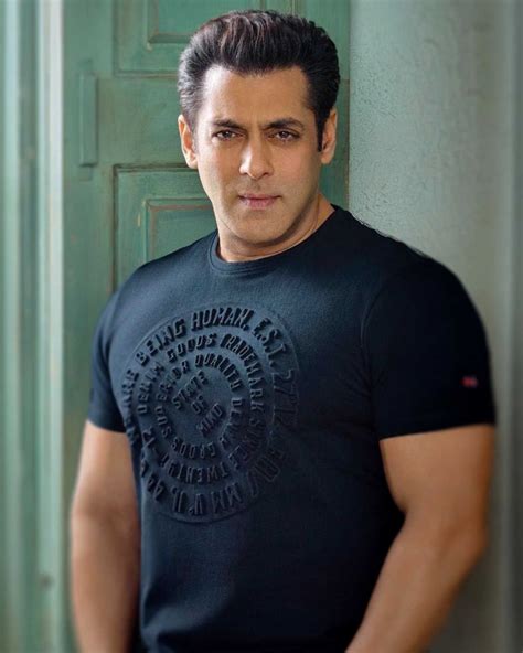 Salman expresses gratitude for completing 35 years in Bollywood ...