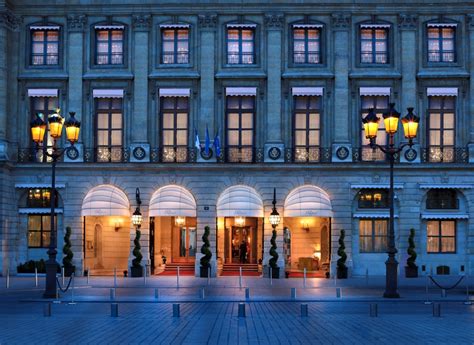 Ritz Hotel Parigi: riapre l'albergo mito dopo 4 anni di ...