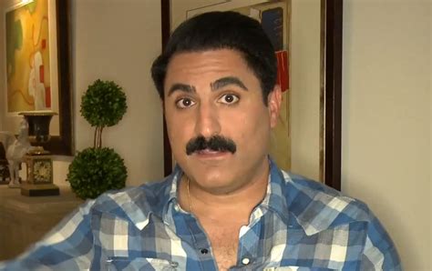 Reza Farahan – Shahs of Sunset 2016 — Bio, Wiki, Photos, Twitter – Ok! Here's the Situation – O!HitS