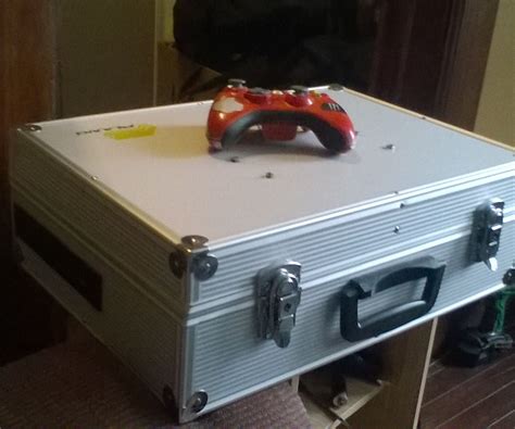 New Portable XBOX 360 With Monitor: 3 Steps (with Pictures)