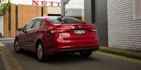 2017 Kia Cerato Si sedan review | CarAdvice