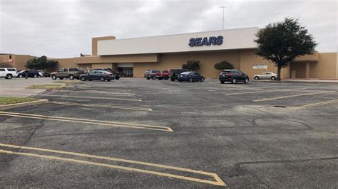 Sears at Mall of Abilene among 80 stores closing in March