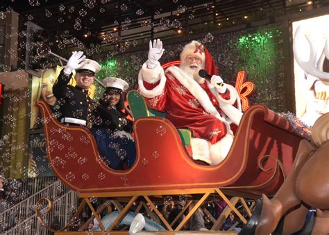 Enjoy The 86th Annual Hollywood Christmas Parade from Your Home! - Parade