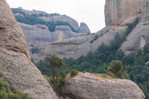 10+ El Cilindre Montserrat Photos Stock Photos, Pictures & Royalty-Free Images - iStock