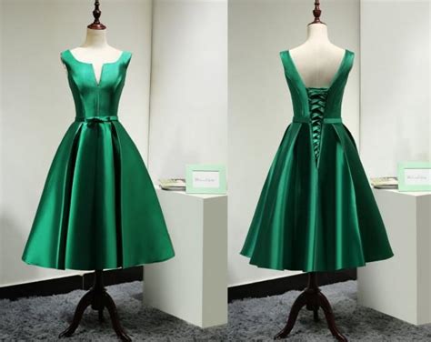 Modest Satin Emerald Green Bridesmaid Dress Short Custom/Elegant Tea Length Prom Dress Green ...