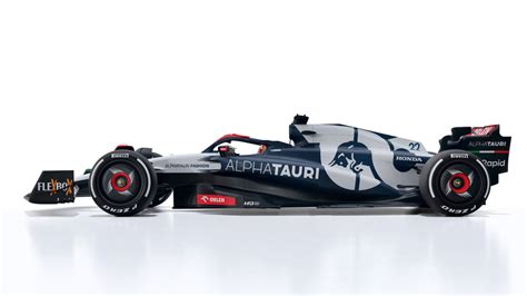 FIRST LOOK: AlphaTauri reveal livery for 2023 AT04 at glitzy New York F1 season launch | Formula 1®