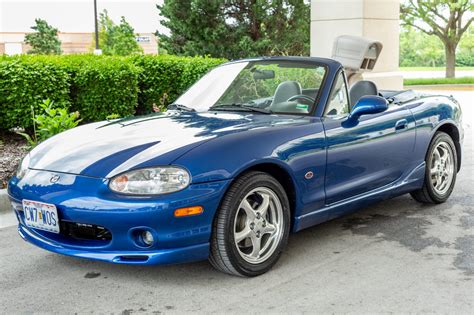 1999 Mazda MX-5 Miata 10th Anniversary Edition 6-Speed for sale on BaT ...