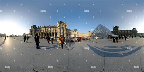 360° view of entrance to Louvre Museum - Alamy