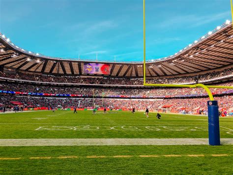 London NFL fans & Ultimate NFL London Games guide