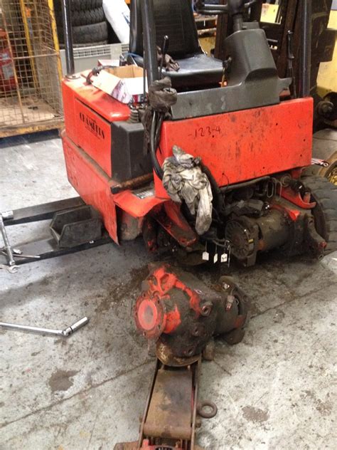 Linde Forklift Traction Motor repairs - Leicestershire - Premier Forklifts Premier Forklifts