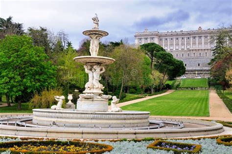 Royal Palace by Night, Madrid, Spain Stock Photo - Image of building ...