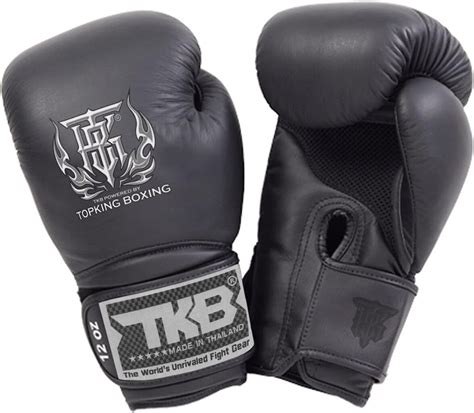 The 7 Best Muay Thai Gloves for Protection and Power - Blinklift