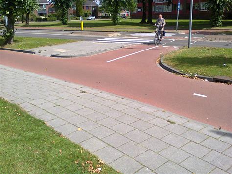 Dutch Roundabout | Push Bikes