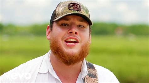 Luke Combs - When It Rains It Pours Chords - Chordify