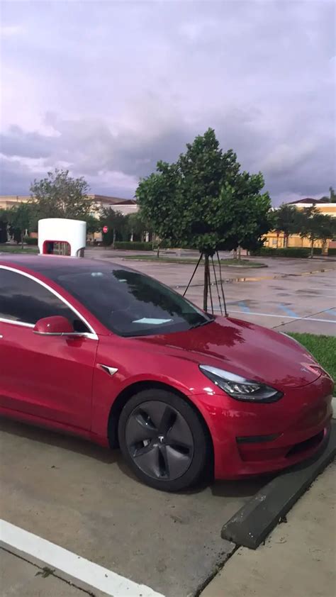 Tesla Model 3 Battery Life After 100,000 Miles Shows Minimal Battery ...