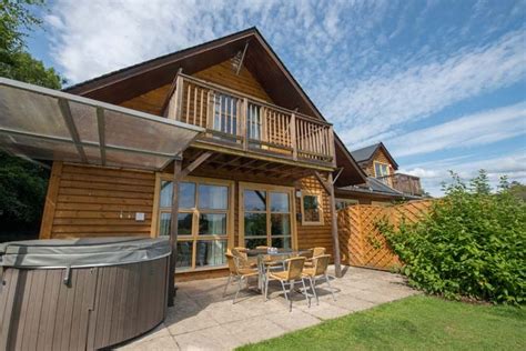 Holiday Lodges Image Gallery | Loch Lomond Waterfront