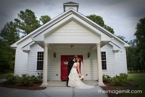 Louisburg and Raleigh North Carolina Intimate Wedding Venue - Hudson Manor