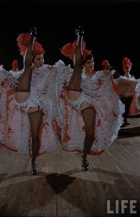 The Can Can Dancers at the Moulin Rouge 1950s | Мулен руж, Кабаре ...