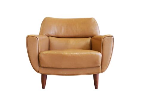 Danish Midcentury Tan Leather Lounge Chair by Illum Wikkelsø on ...