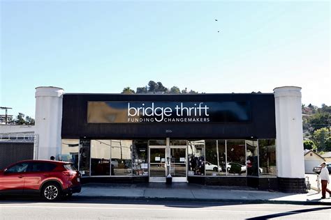 Los Angeles - Glassell Park | Bridge Thrift