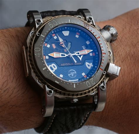 Visconti Abyssus Scuba 3000m Dive Watches Hands-On | aBlogtoWatch