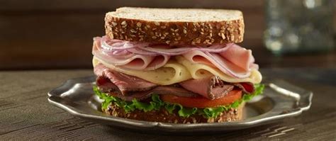 Deluxe Low Sodium Roast Beef Sandwich | Boar's Head