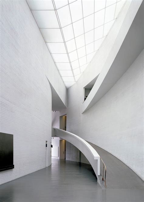 STEVEN HOLL ARCHITECTS - Kiasma Museum of Contemporary Art Turns Twenty!