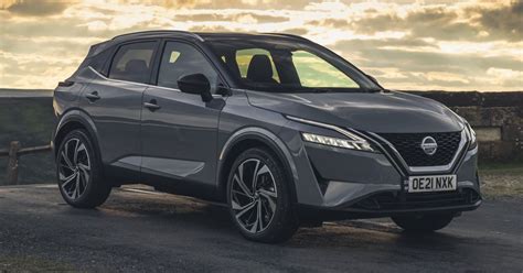 GALLERY: Nissan Qashqai in Ceramic Grey, 20″ alloys 2022 Nissan Qashqai ...