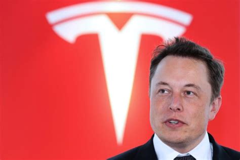 Elon Musk SEC'in tweetlerine müdahalesine karşı çıktı