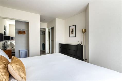 Deluxe South Beach 1BR w/ Spa & Lounge, nr Baseball Park, by Blueground - San Francisco | Vrbo