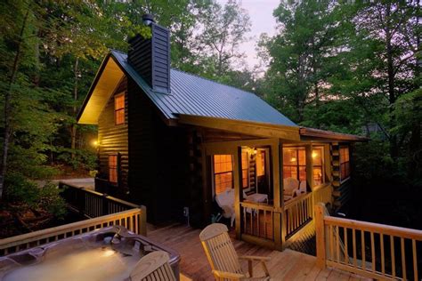 Cherry Lake Hideaway | Blue Ridge, GA | Morning Breeze Cabin Rentals | Georgia cabin rentals ...