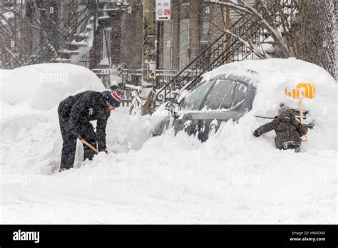 Montreal, Canada. 15 March 2017. Powerful snow storm Stella pounds Montreal and leaves up to ...