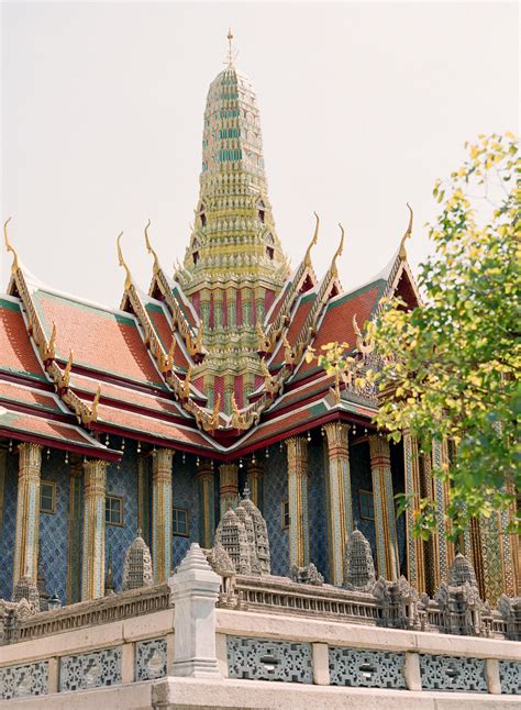 Grand Palace Temple - Entouriste