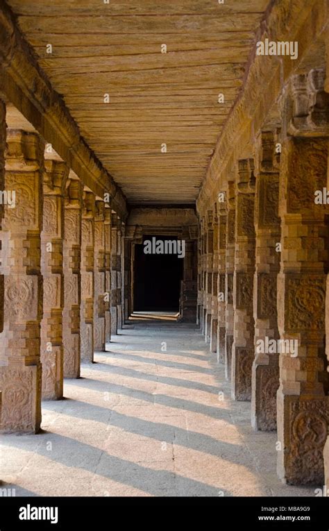 Carved pillars of Airavatesvara Temple, Darasuram, near Kumbakonam, Tamil Nadu, India. Hindu ...