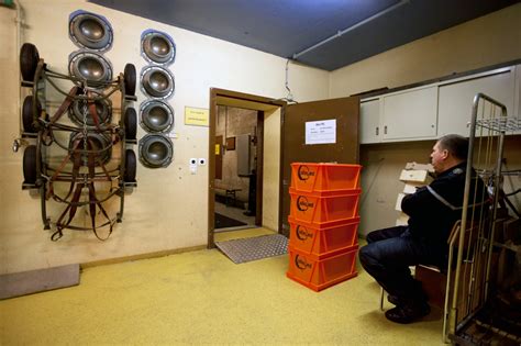 The Guardian – Inside Geneva’s nuclear bunker | Didier Ruef Workshops