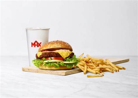 MAX Burgers: The climate positive chain that forced McDonald’s to shut