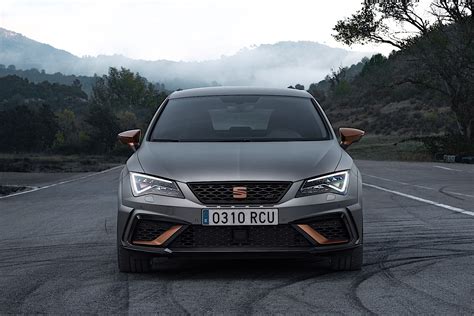 SEAT Leon Cupra R Specs & Photos - 2017, 2018, 2019, 2020, 2021, 2022, 2023, 2024 - autoevolution