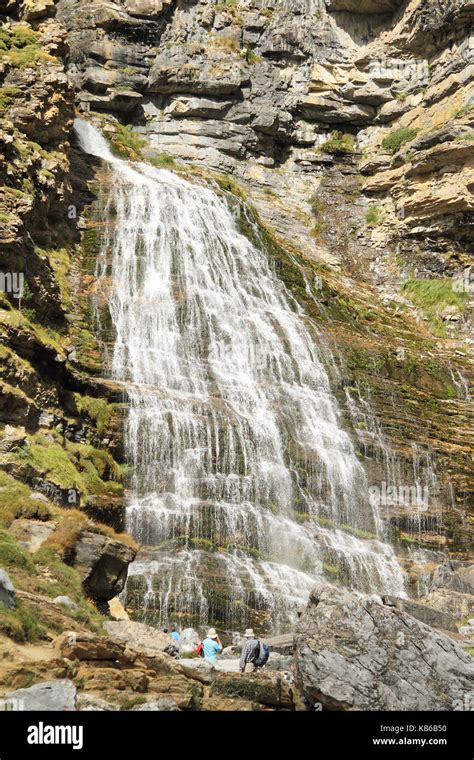 Cola de caballo (Horsetail) waterfall in Ordesa National Park, Huesca ...