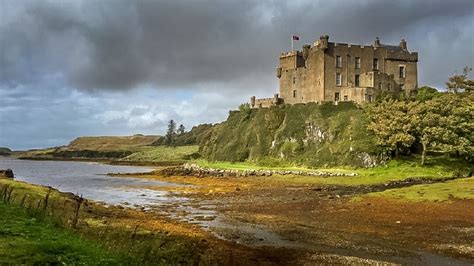 Dunvegan Castle and the Legend of the Fairy Flag - Two Traveling Texans