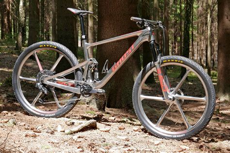 2022 Ghost Lector FS Unicorn II XC project bike - Bikerumor