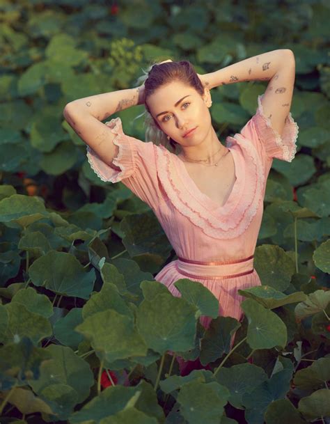 Miley Cyrus - Billboard Magazine, May 13—19 2017 Photos • CelebMafia