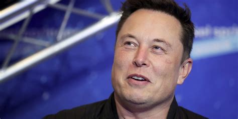 Tesla CEO Elon Musk becomes world's richest person | Daily Sabah