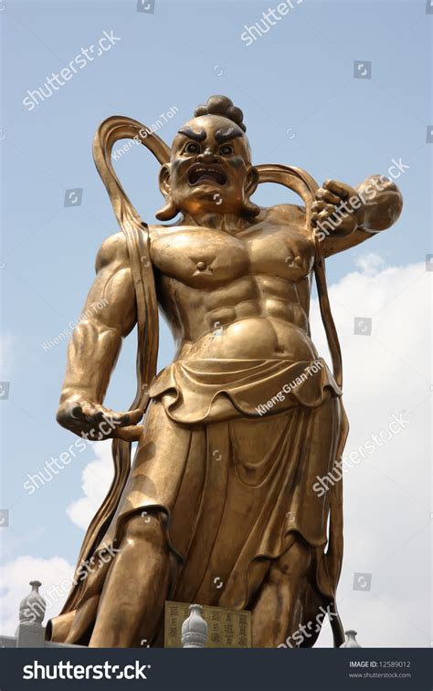 Chinese Temple Statue Of Muscular Warrior Deity Stock Photo 12589012 ...