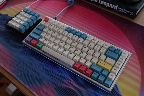 How to Build a Custom Mechanical Keyboard: An Easy Guide