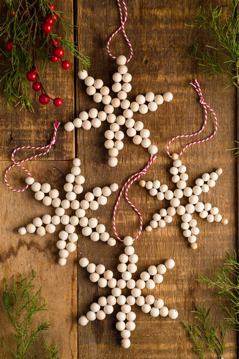 How to Make Wood Bead Christmas Ornaments - Kippi at Home