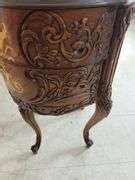 Antique round side table - Advantage Auction