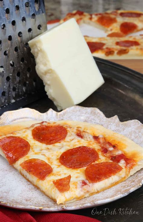 Personal Pepperoni Pizza Recipe - One Dish Kitchen