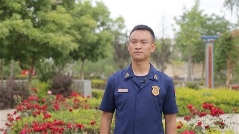 Young firefighter dedicated to safeguarding forests in SW China - CGTN