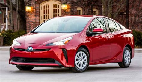 What's New! 2022 Toyota Prius Review | Toyota SUV Models